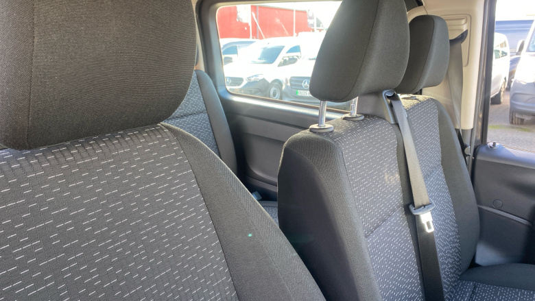 Mercedes-Benz Vito L3 Diesel Rwd 119CDI Select Crew Van 9G-Tronic